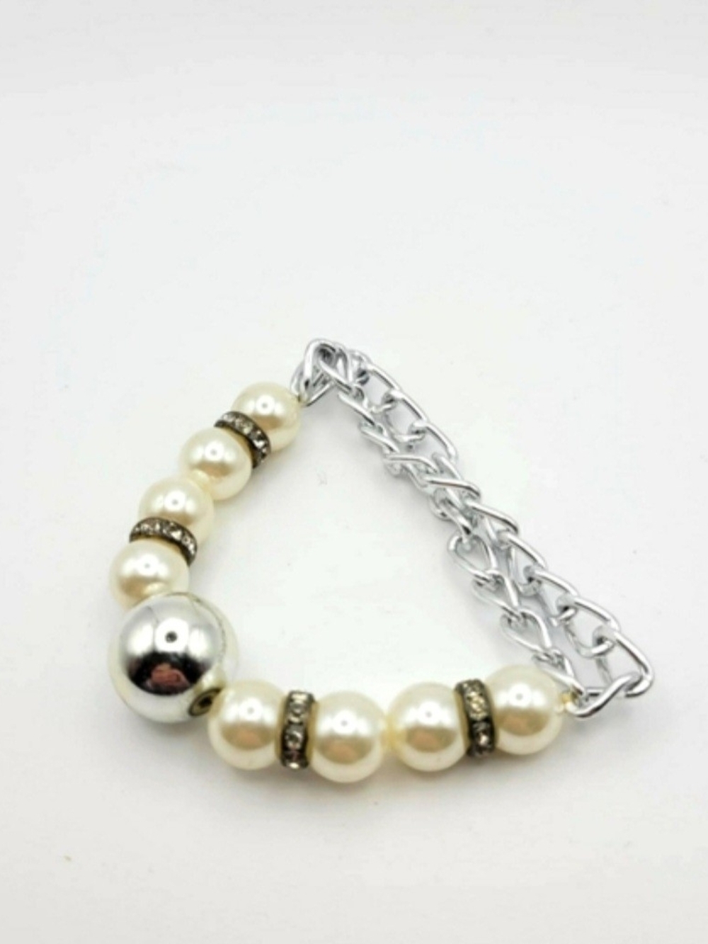 Faux Pearl Bead Bracelet with Silver Chain and Rhinestone